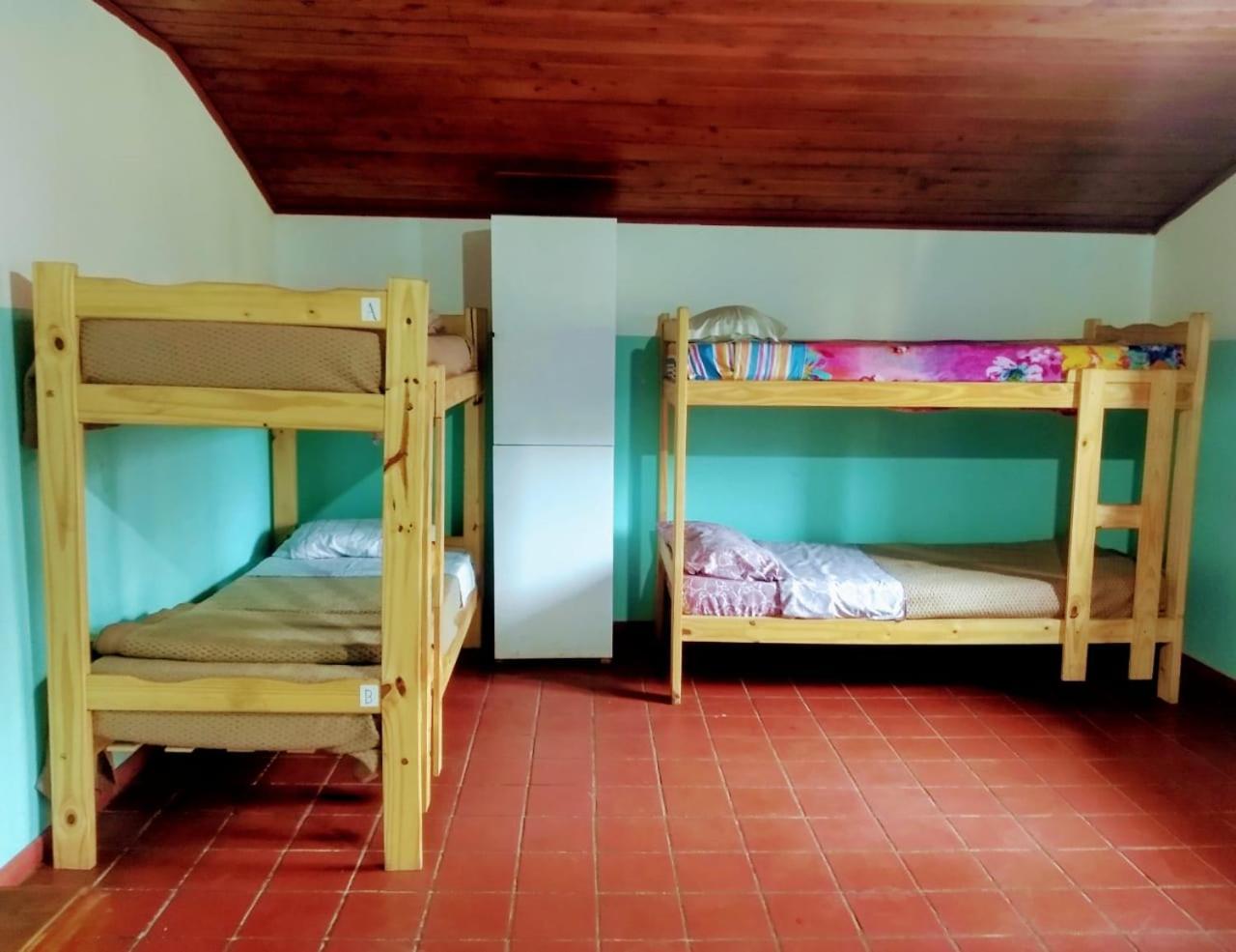 Km Sun Hostel Сан-Карлос-де-Барилоче Номер фото