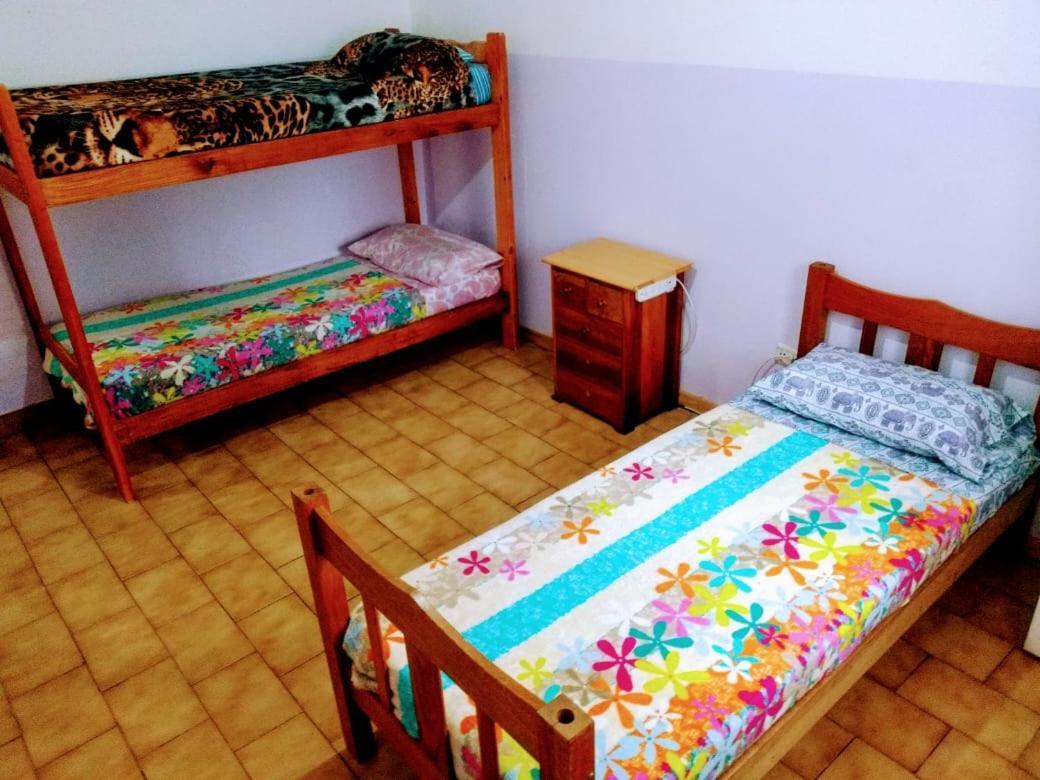 Km Sun Hostel Сан-Карлос-де-Барилоче Номер фото
